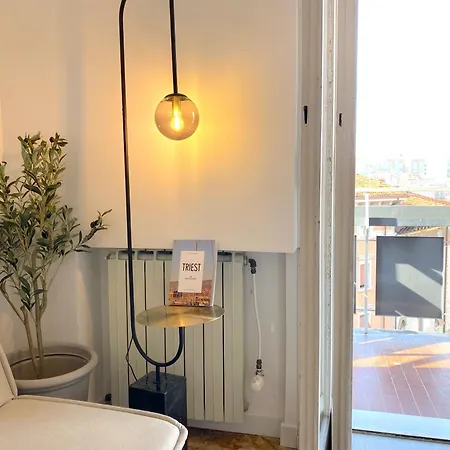 Apartamento über Den Dächern Von - Parkplatz&e-ladestation Trieste