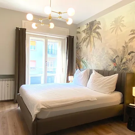 über Den Dächern Von - Parkplatz&e-ladestation Apartamento Trieste