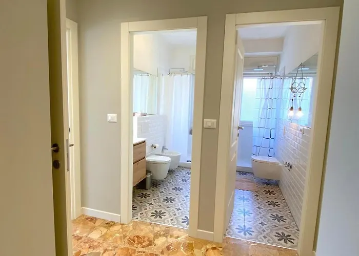 über Den Dächern Von - Parkplatz&e-ladestation Apartamento Trieste