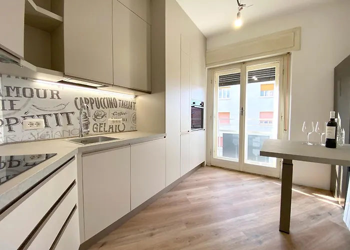 Apartament Ueber Den Daechern Von - Parkplatz & E-ladestation Triest